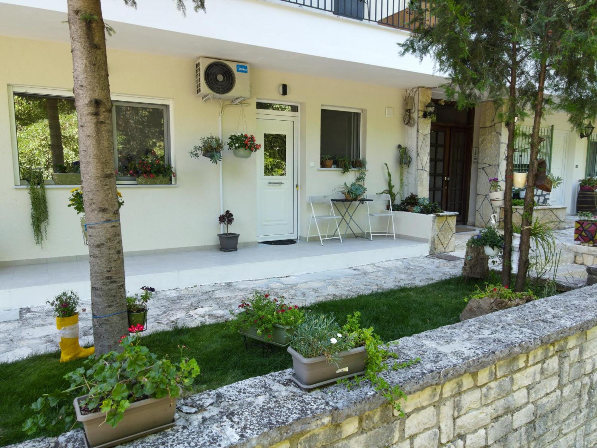 Garden Appartment 约阿尼纳 外观 照片