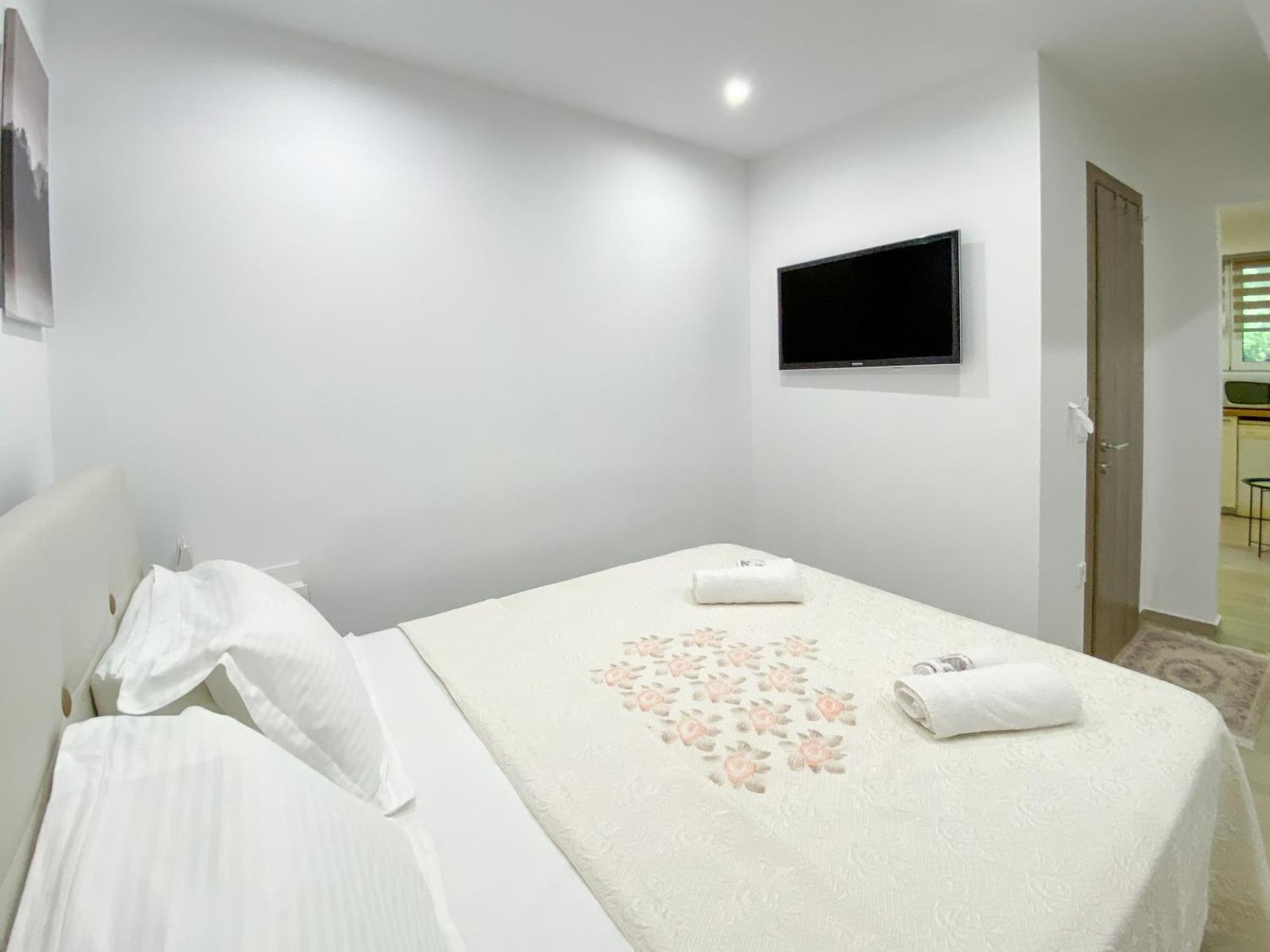 Garden Appartment 约阿尼纳 外观 照片